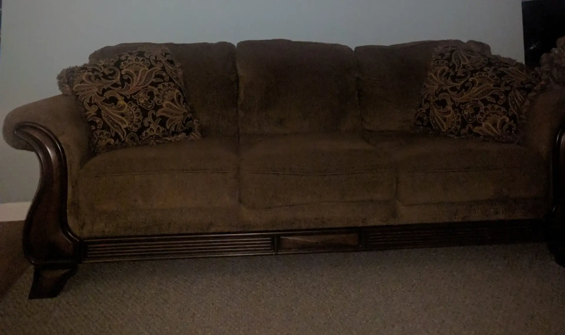 Sofa before internal construction was inspected